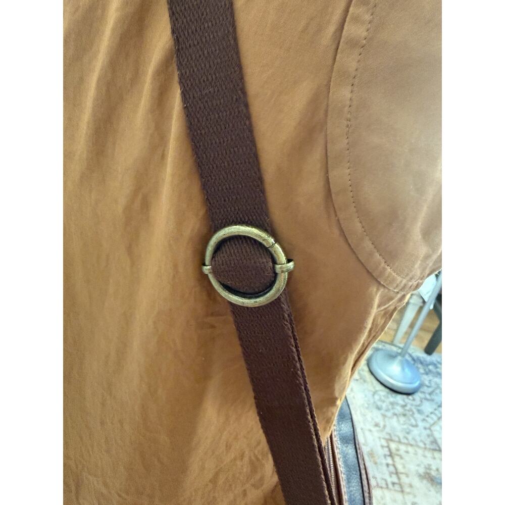 The Sak Iris Leather Crossbody Purse Shoulder Bag Black & Brown Adjustable Strap - Picture 5 of 13